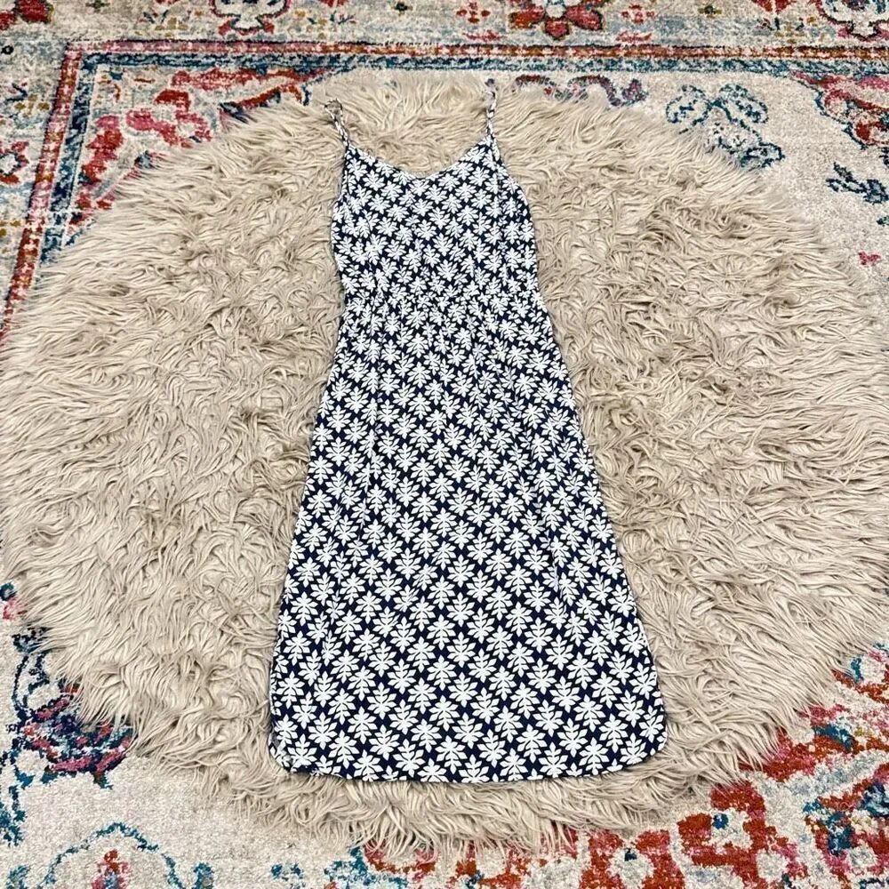 Gap dress size small